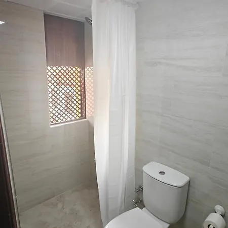 Altun Homestay *